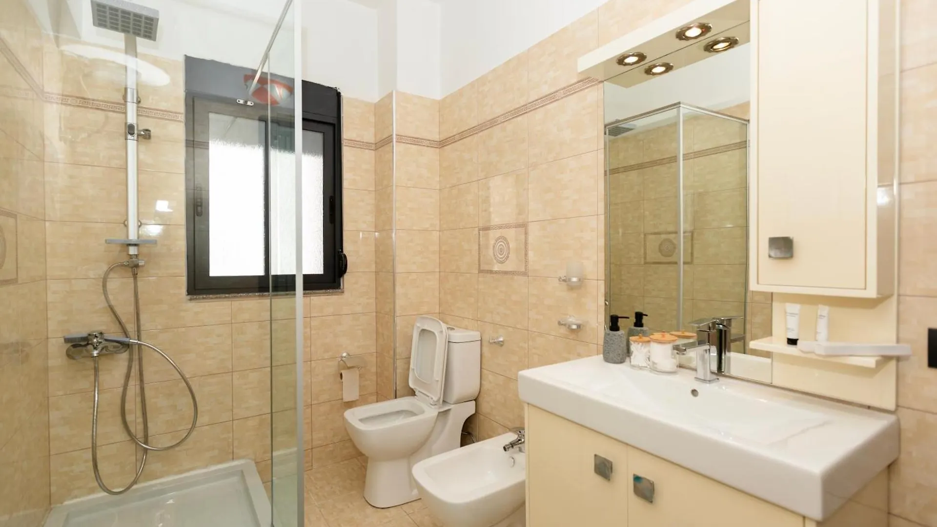 Next Home Apartment 3 Avlonya